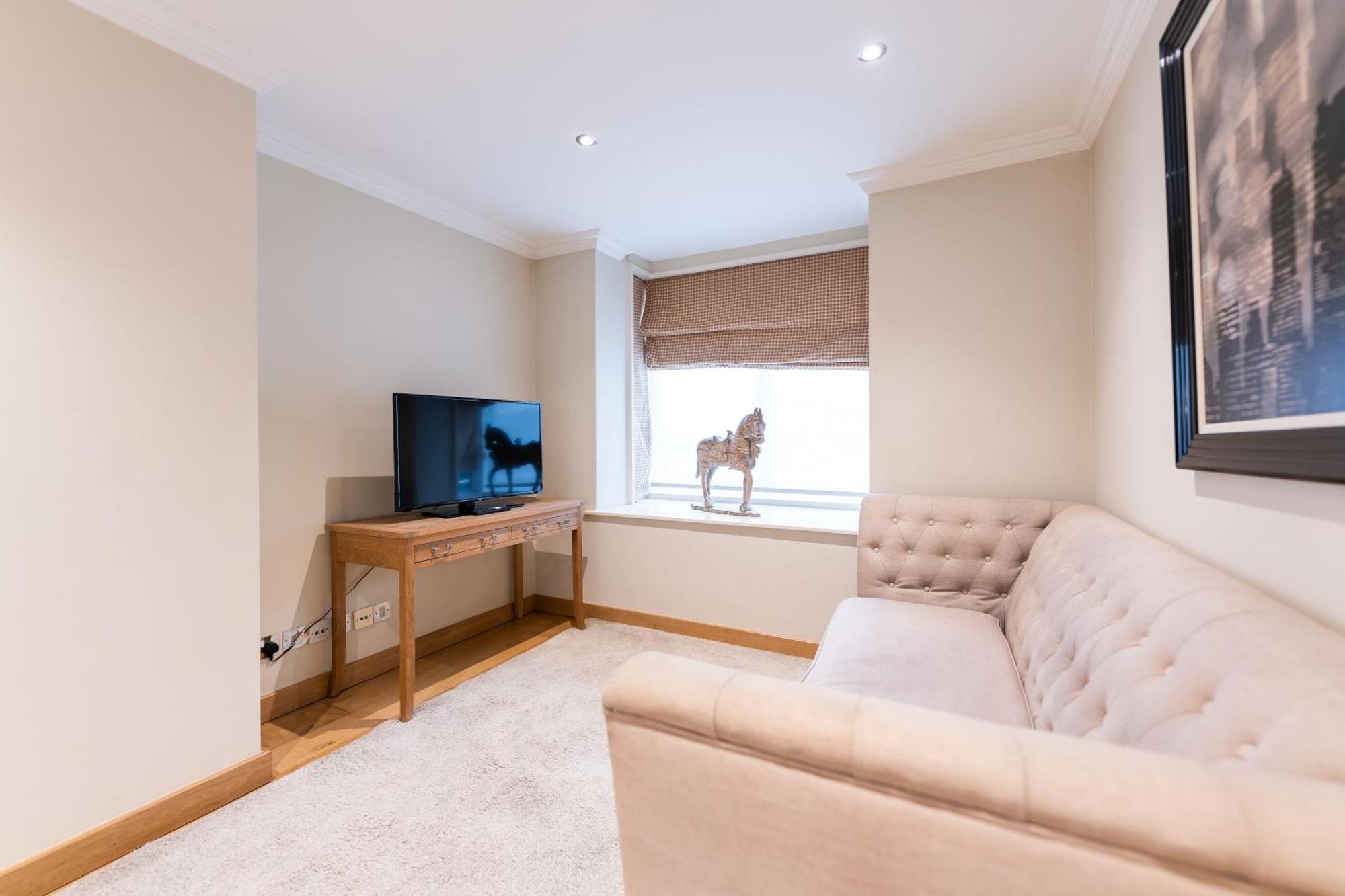 Luxury 6 Bedroom House In Southwick Street Londres Exterior foto
