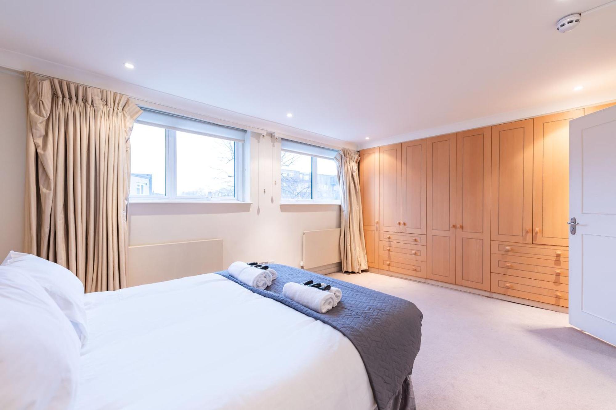 Luxury 6 Bedroom House In Southwick Street Londres Exterior foto